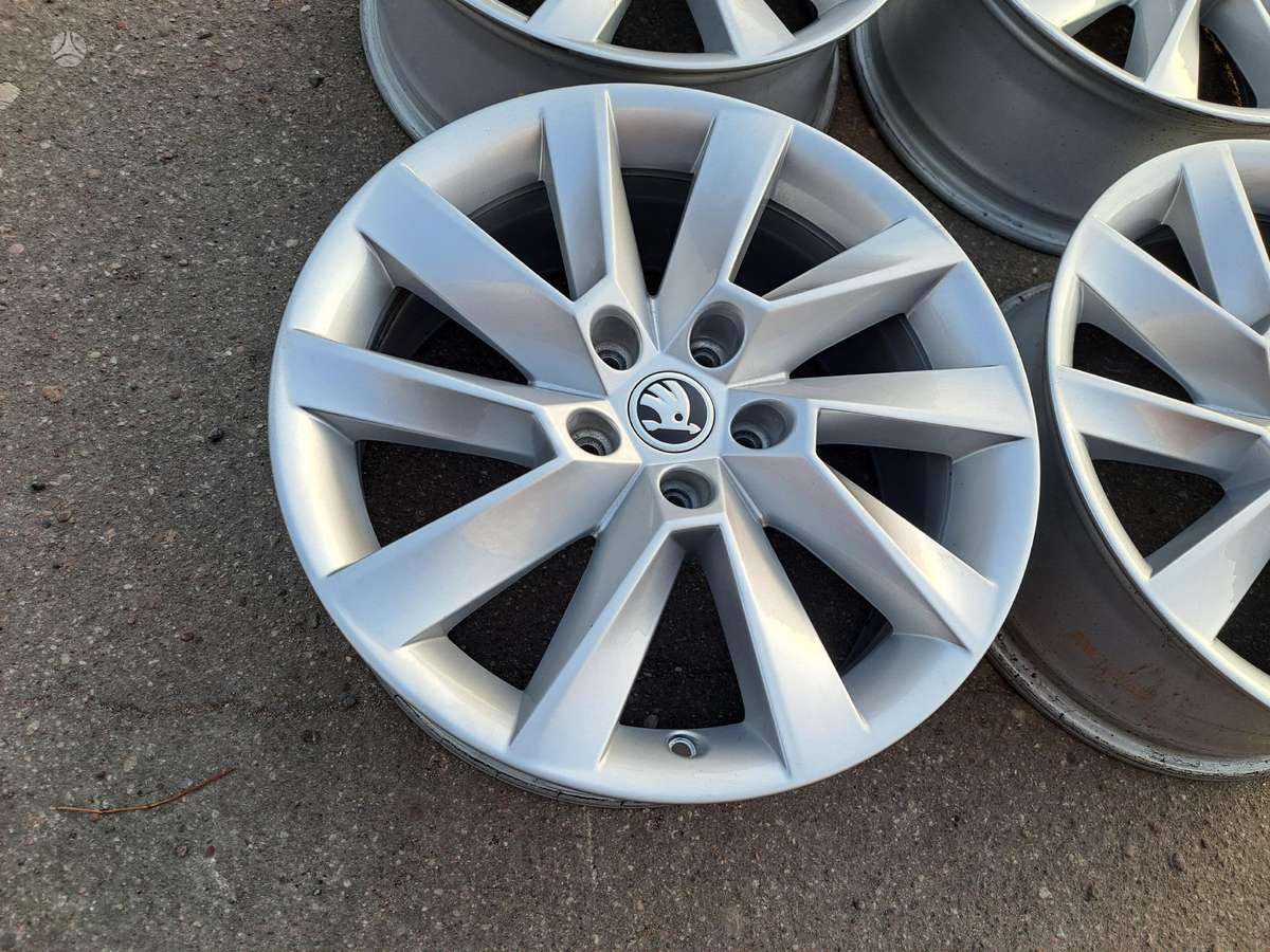 Skoda Superb, легкосплавные , R17