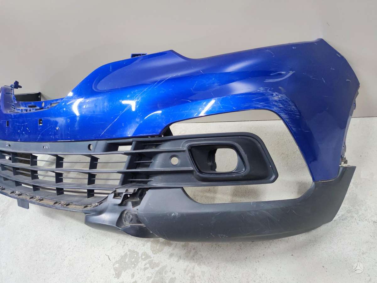 Renault Captur bumper reinforcement, bumpers, lights