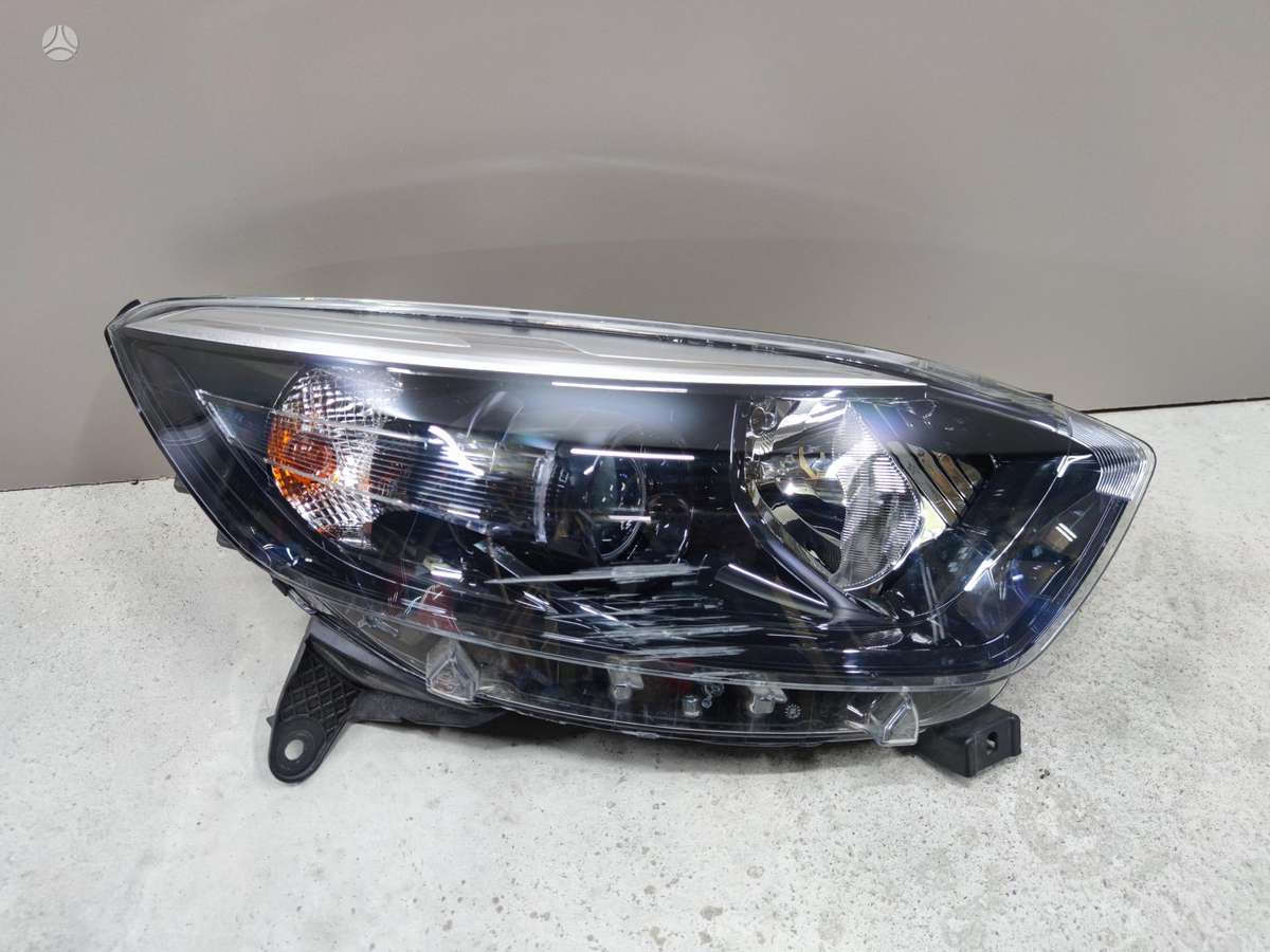 Renault Captur bumper reinforcement, bumpers, lights