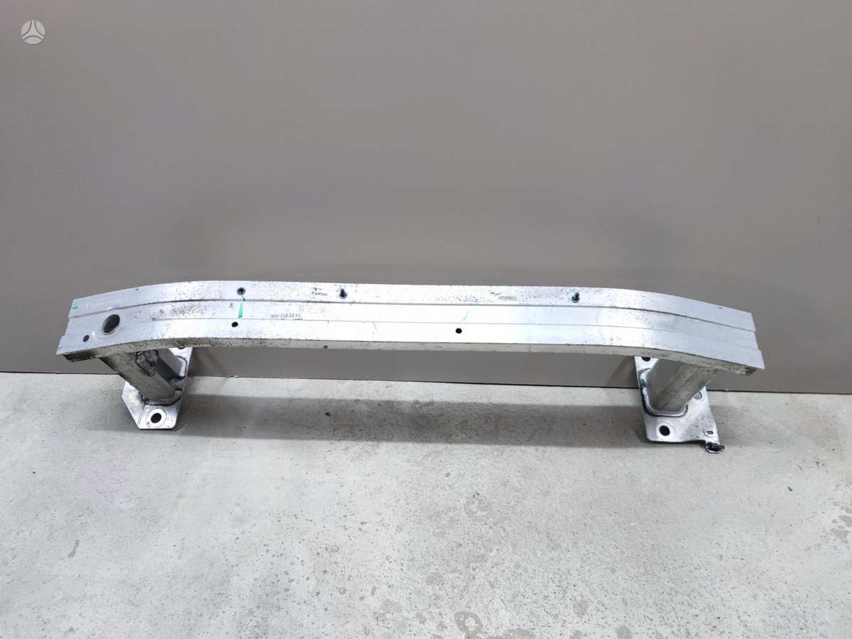 Renault Captur bumper reinforcement, bumpers, lights