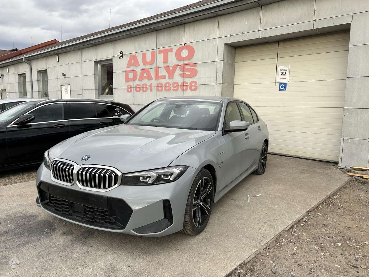 BMW 3 serija