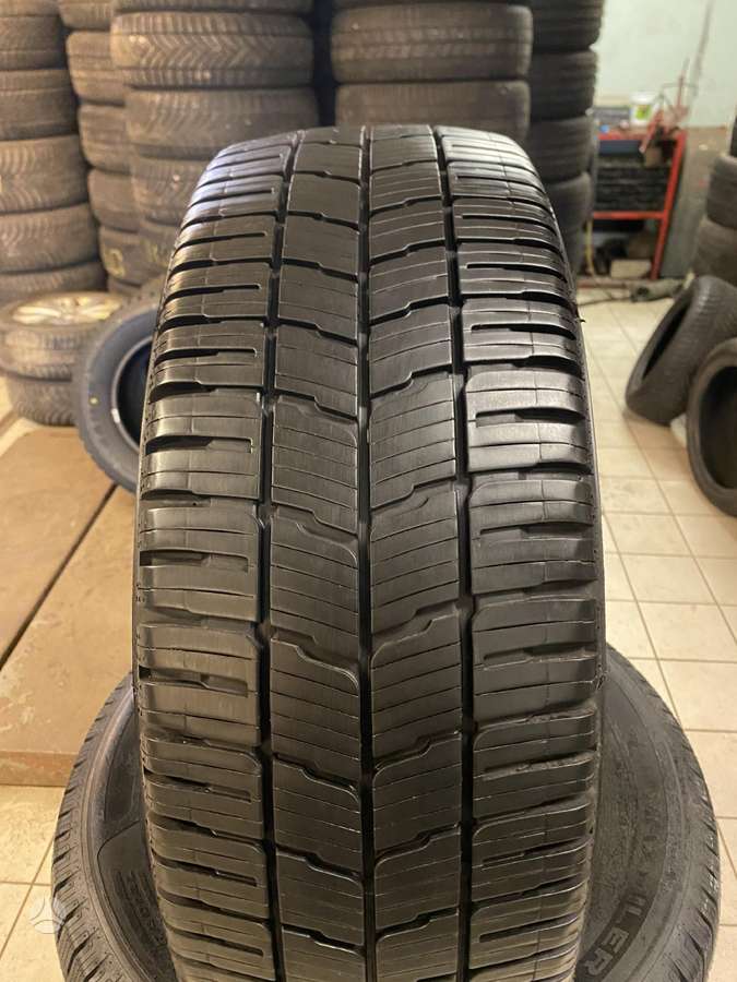 Kleber Transpro 4S, universalios 235/65 R16