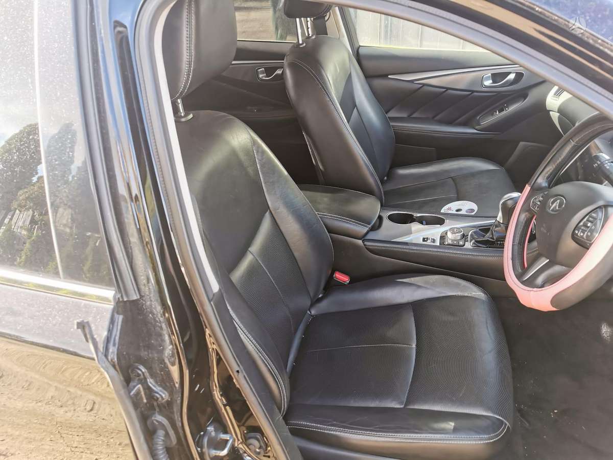 Infiniti Q50 for parts