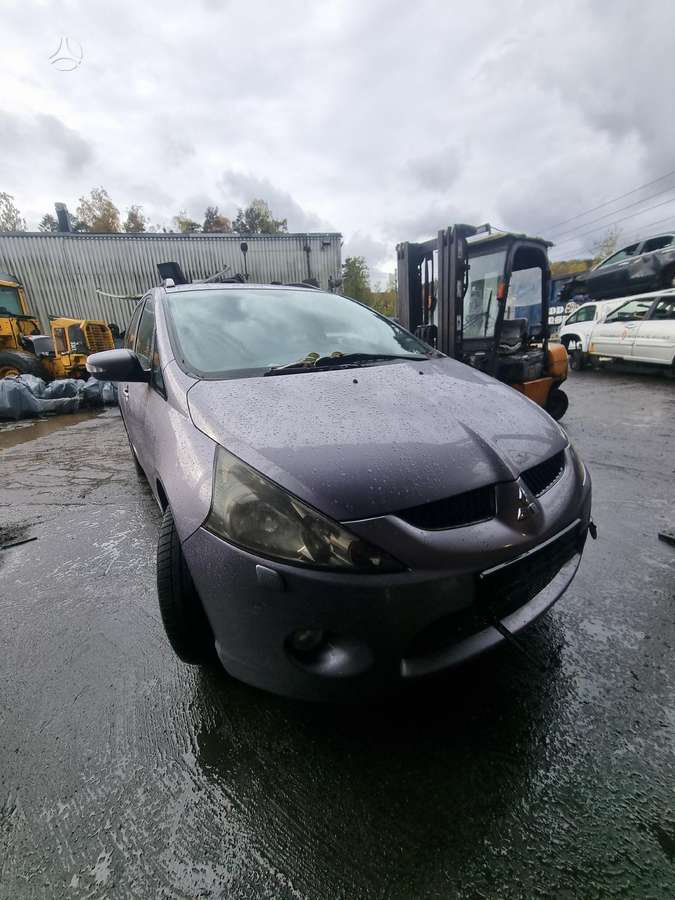 Mitsubishi Grandis