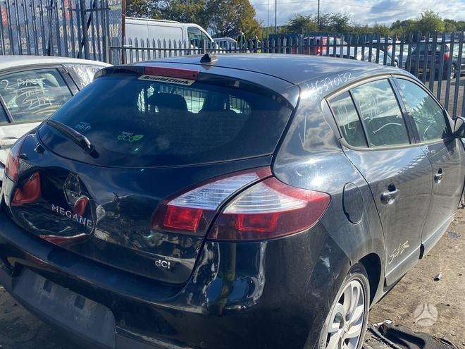 Renault Megane dalimis