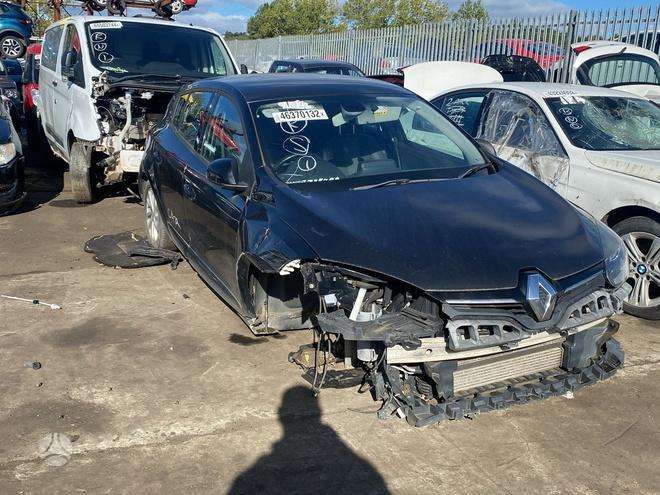 Renault Megane по частям