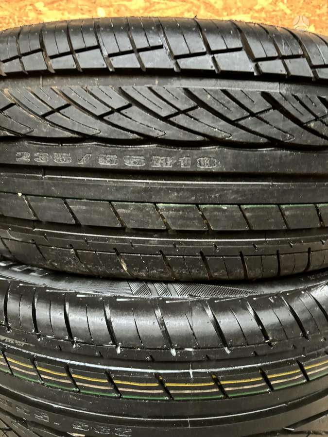 HI FLY Vigorous HP801, summer 235/55 R18