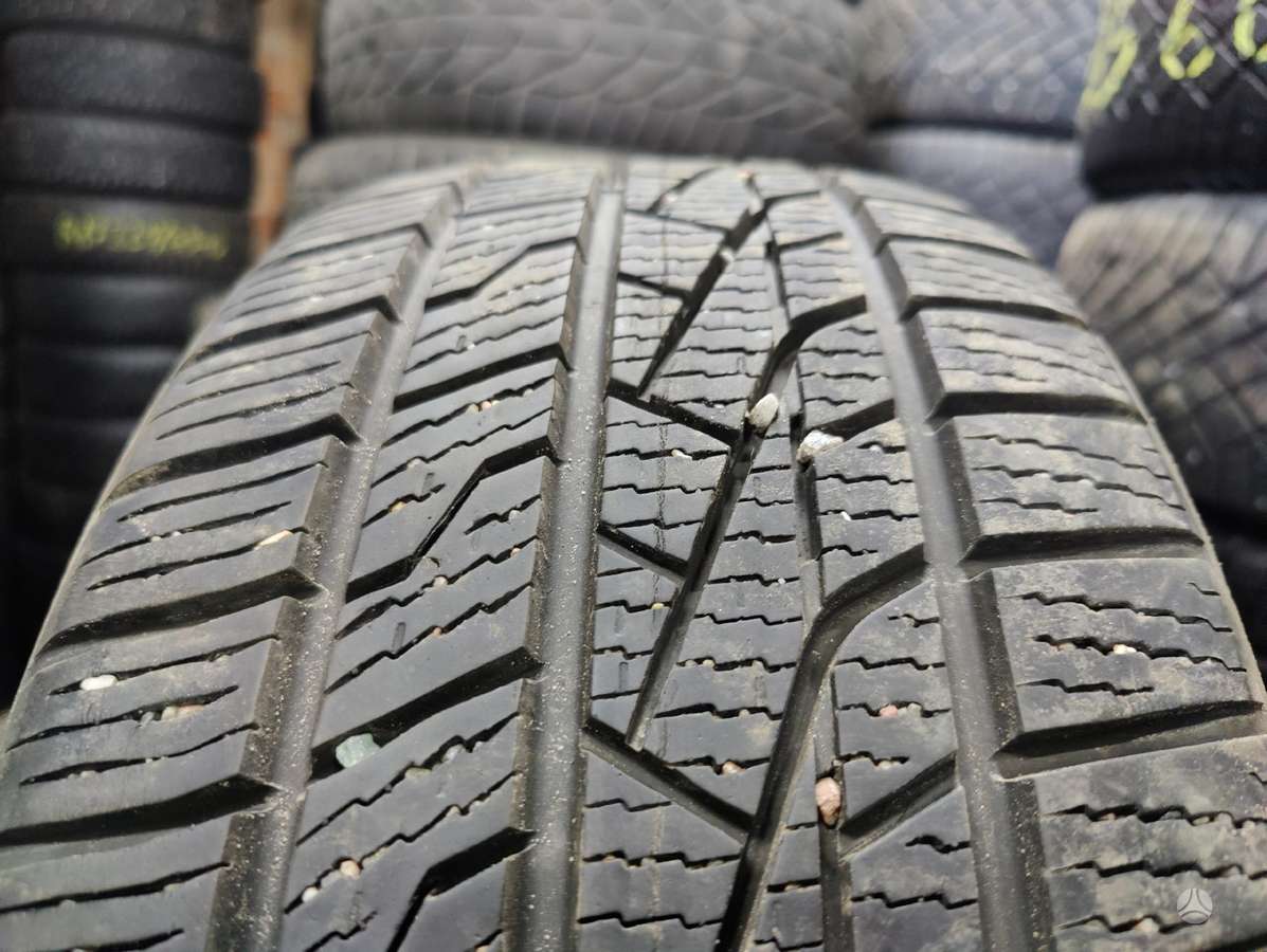 Tyfoon, зимние 215/45 R17
