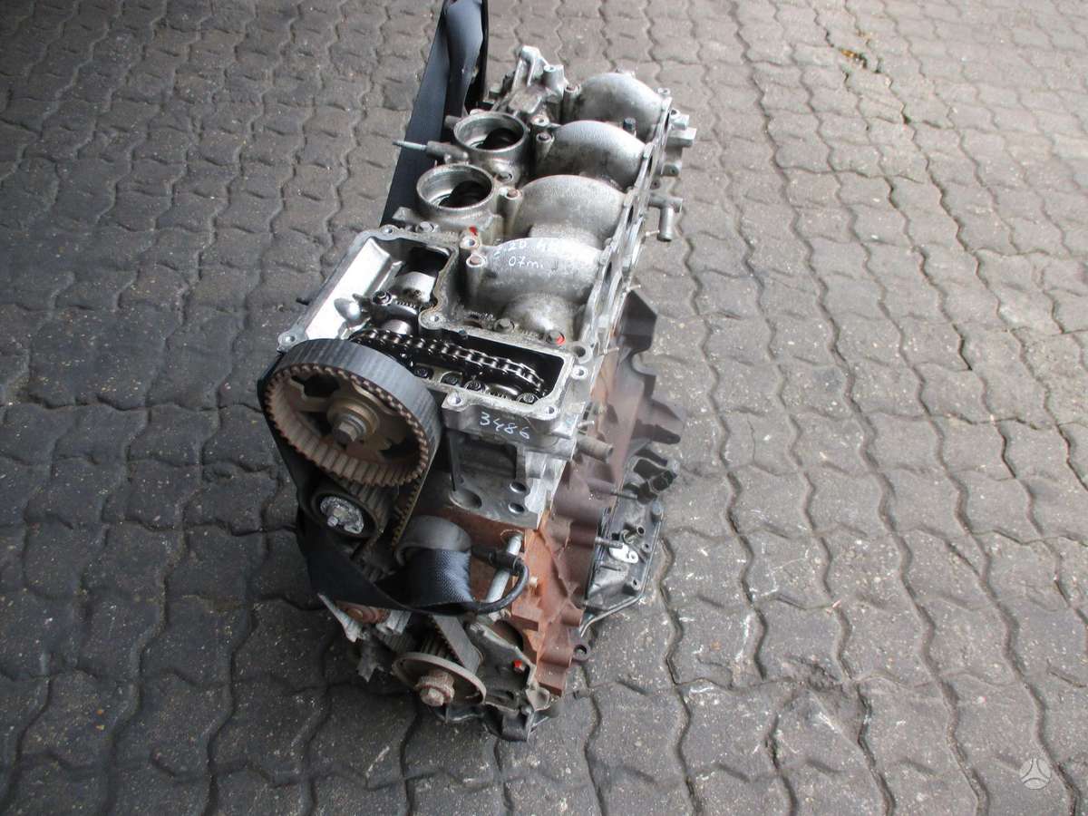 Peugeot 407 Variklis 2 2d 4ht