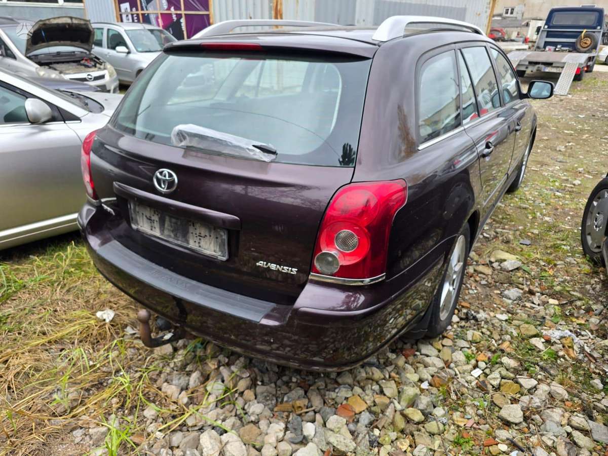 Toyota Avensis Dalimis vilnius