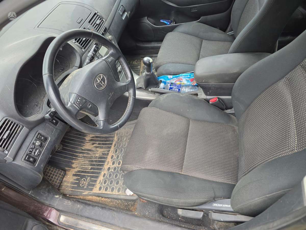 Toyota Avensis Dalimis vilnius