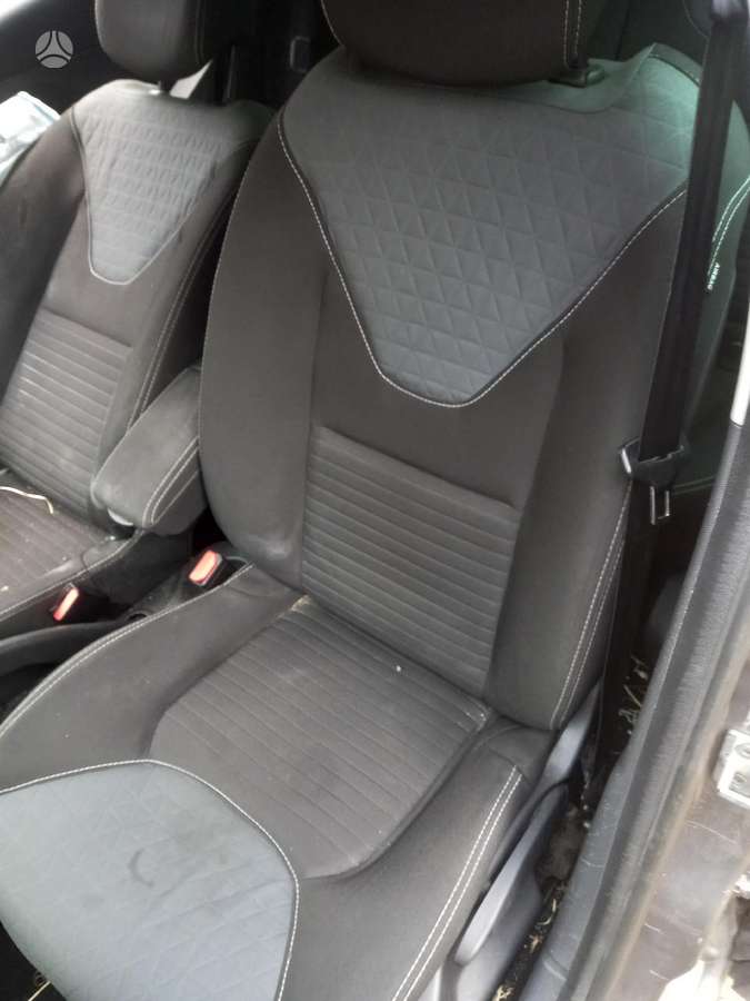 Renault Clio for parts. Europa
