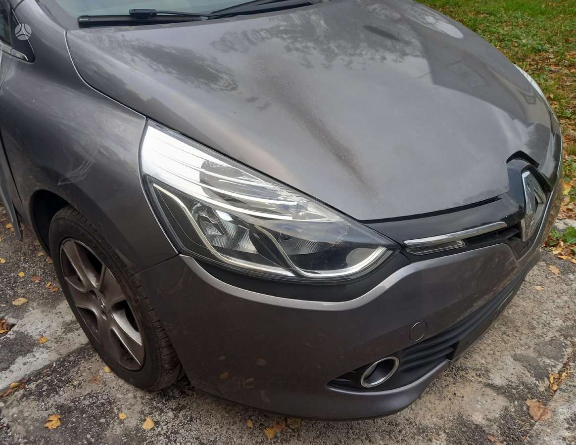 Renault Clio for parts. Europa