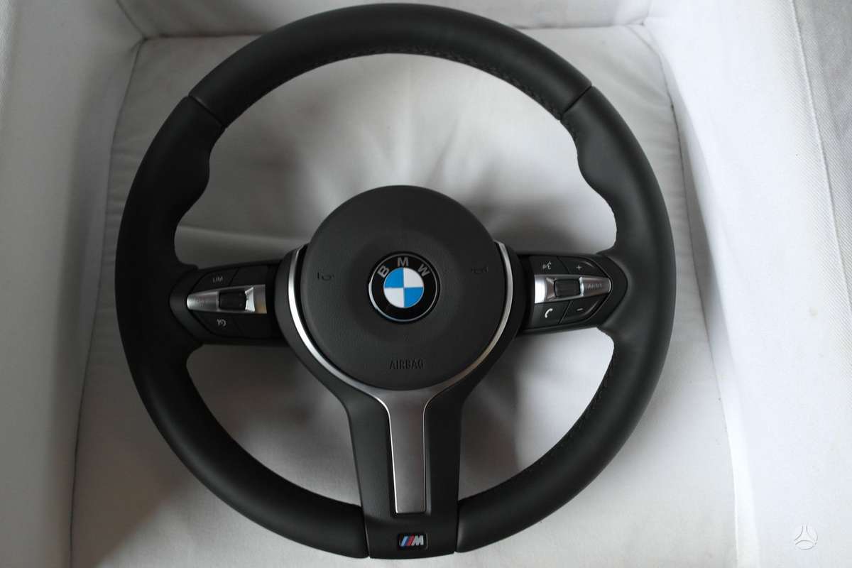 BMW 5 serija prietaisų skydelis
