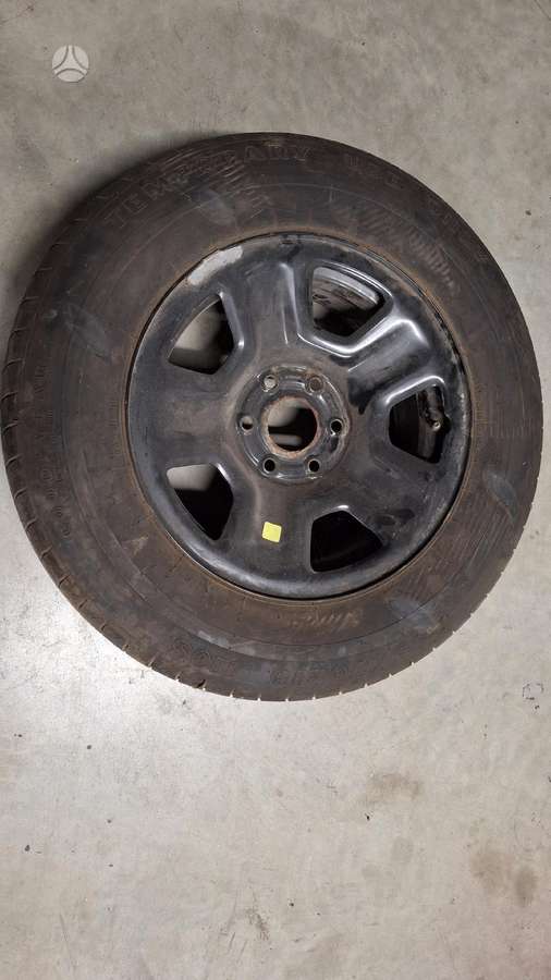 Dodge Ram kėbulo dalys