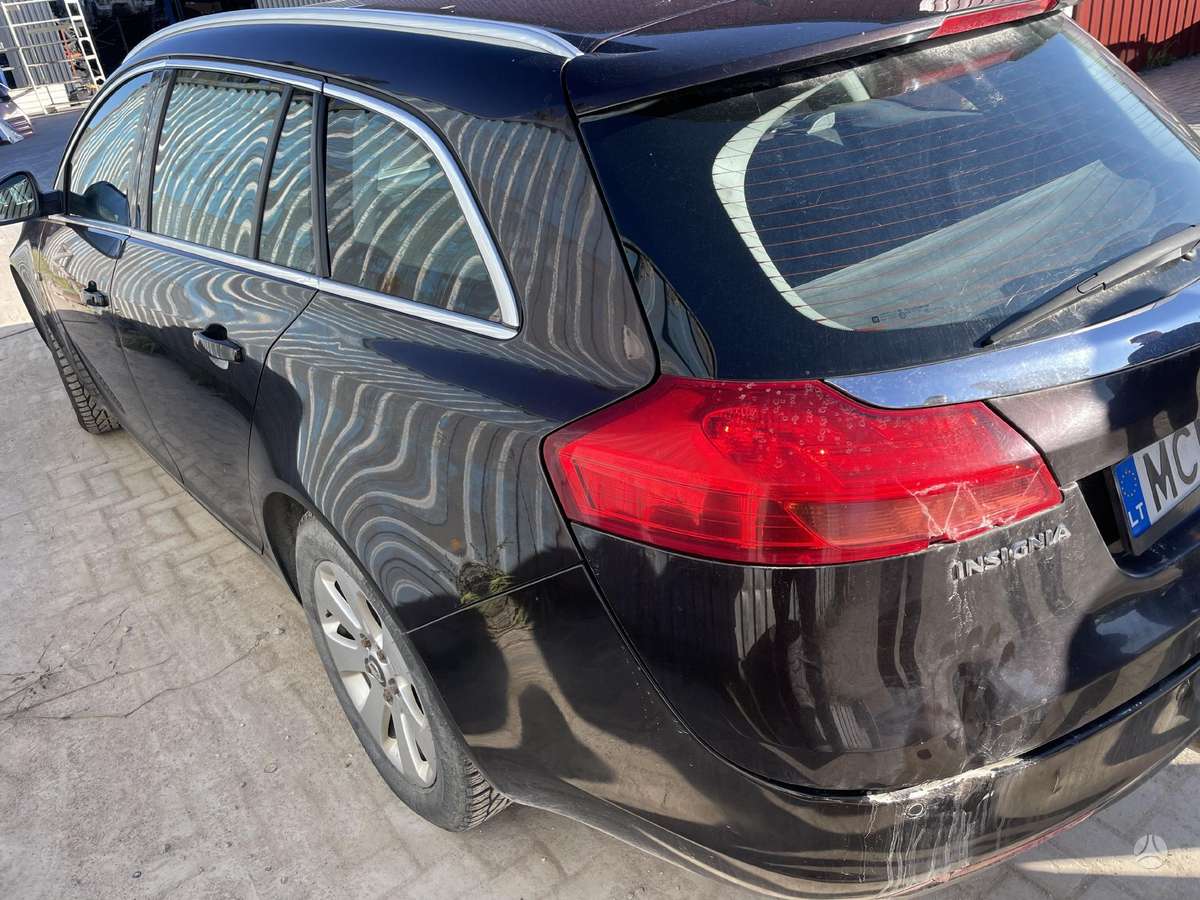 Opel Insignia по частям