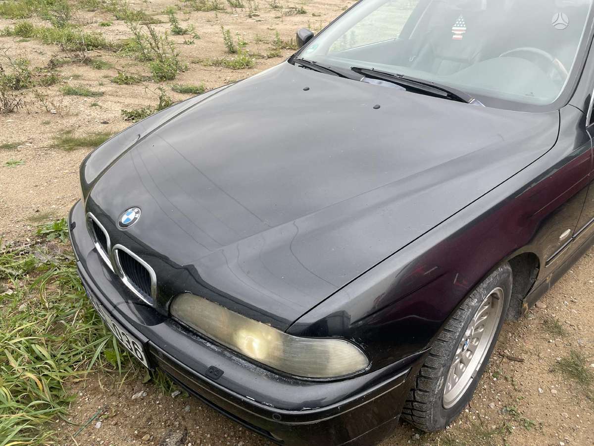 BMW 5 serija rezerves daļās