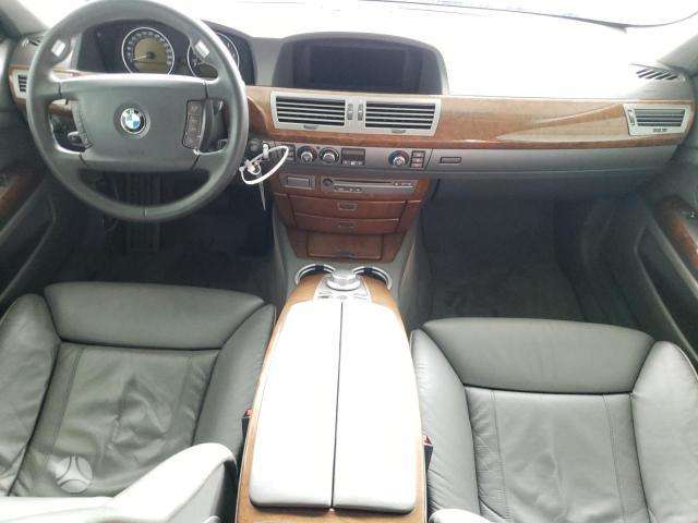 BMW 750