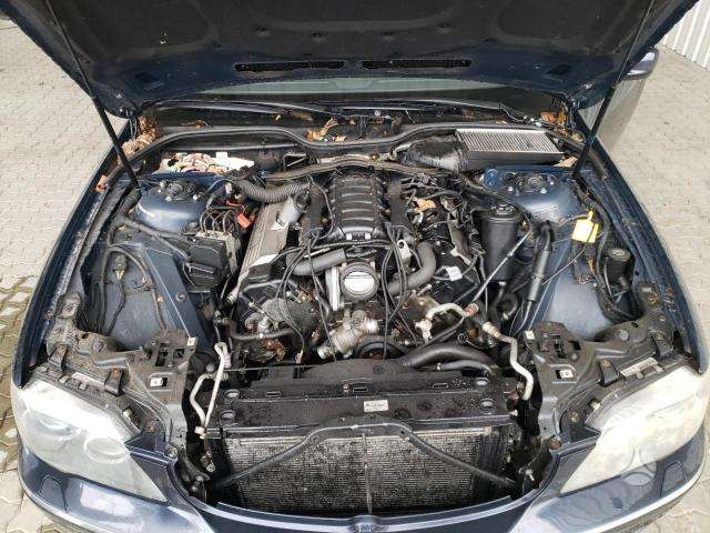 BMW 750