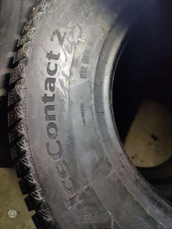 Continental IceContact 2, winter 225/75 R16