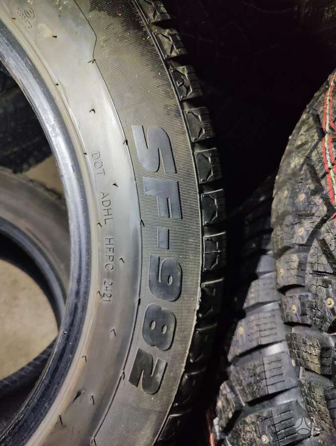 Sunfull SF-982, зимние 255/55 R19