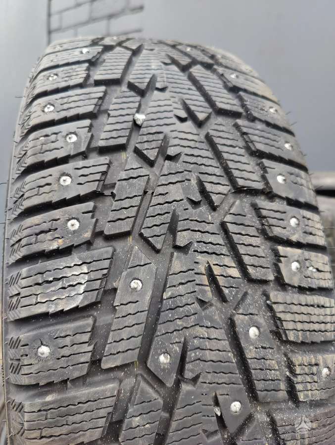 Mazzini Ice LEOPARD, winter 215/55 R17
