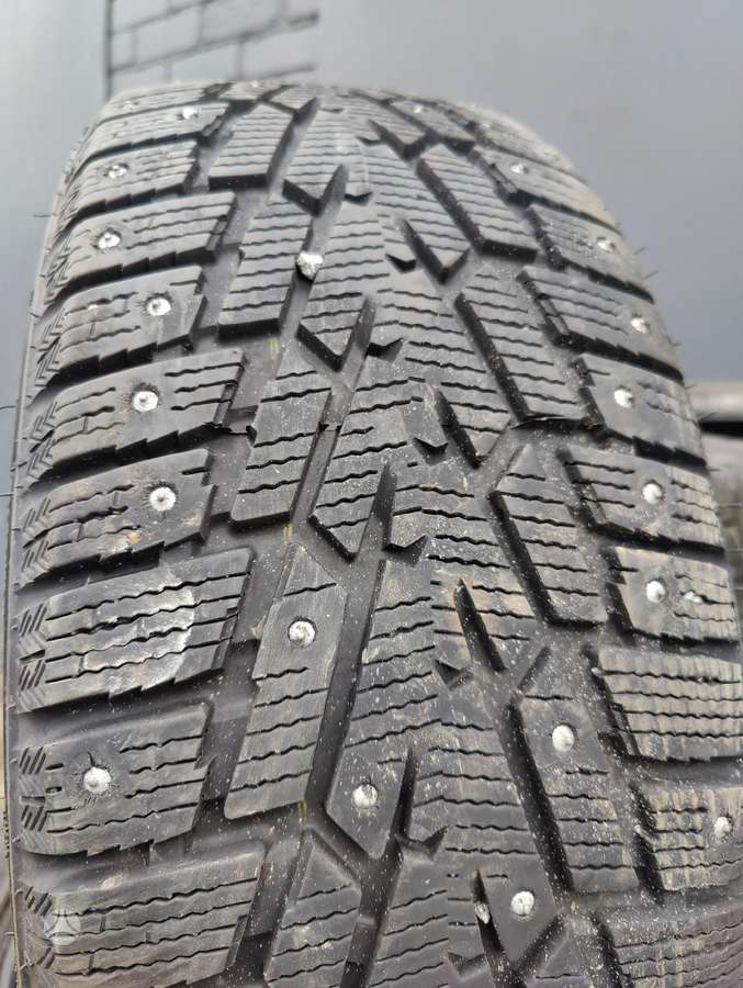 Mazzini Ice LEOPARD, зимние 215/55 R17