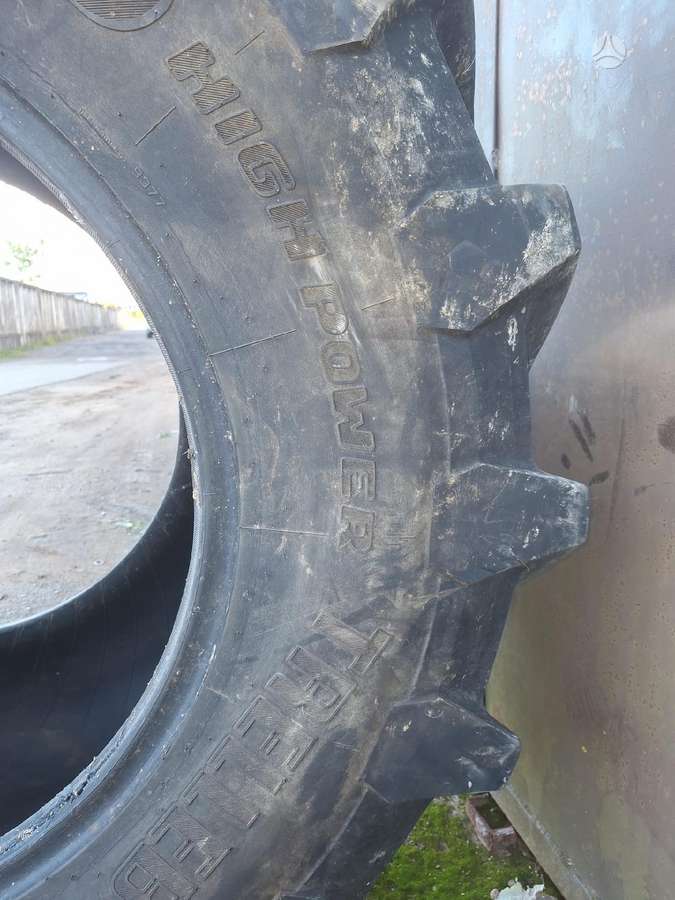 Trelleborg TM 900