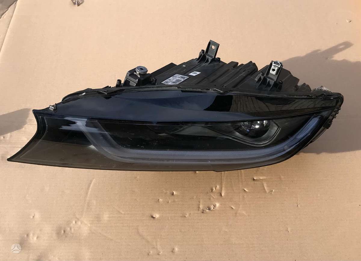 BMW i8, 6311740012501, Ful led