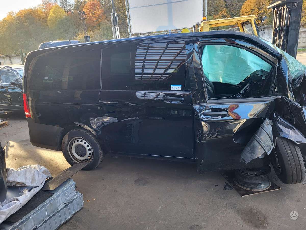 Mercedes-Benz Vito по частям