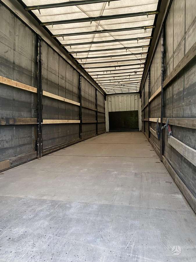 Krone SDP27, curtain / tarpaulin