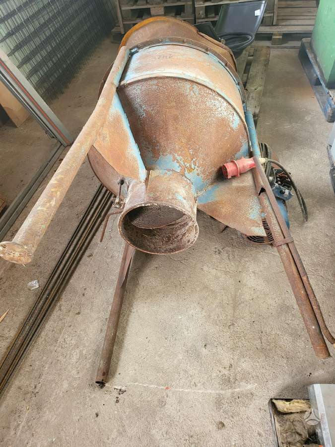 -Kita- Grudu Malunas, grain processing equipment
