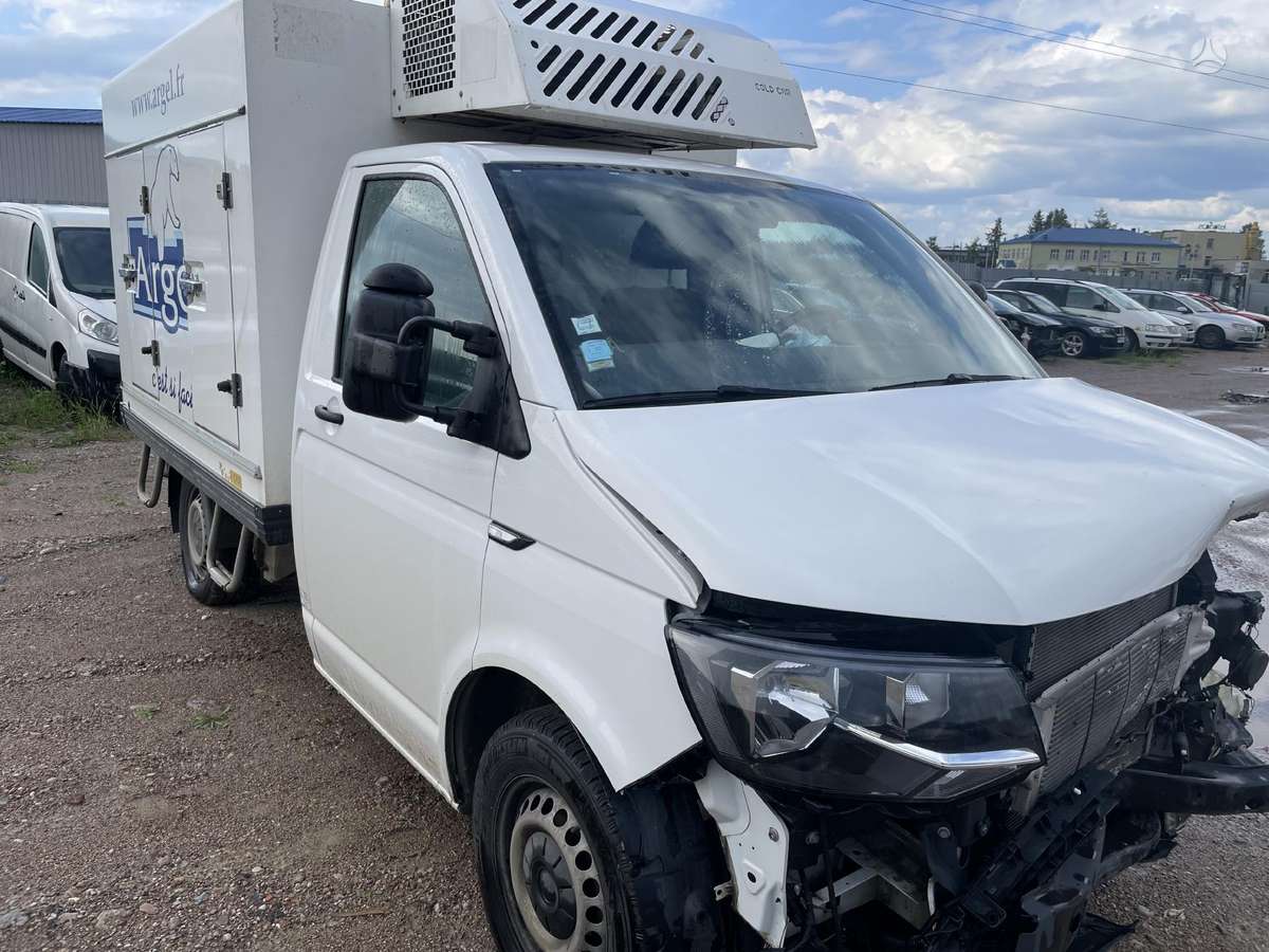 Volkswagen Transporter, cargo vans