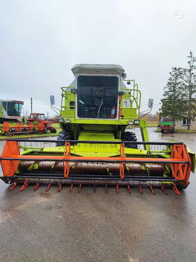 Claas Dominator 86, kombaini