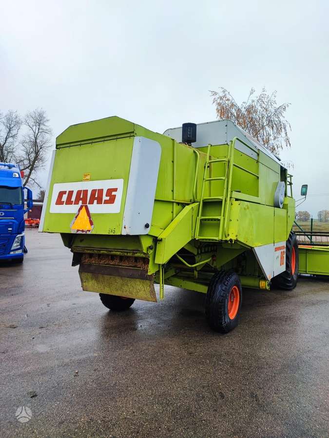 Claas Dominator 86, kombainai