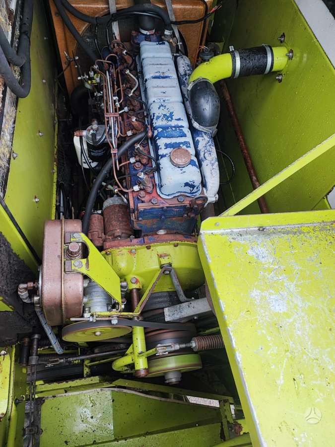 Claas Dominator 86, combine harvesters