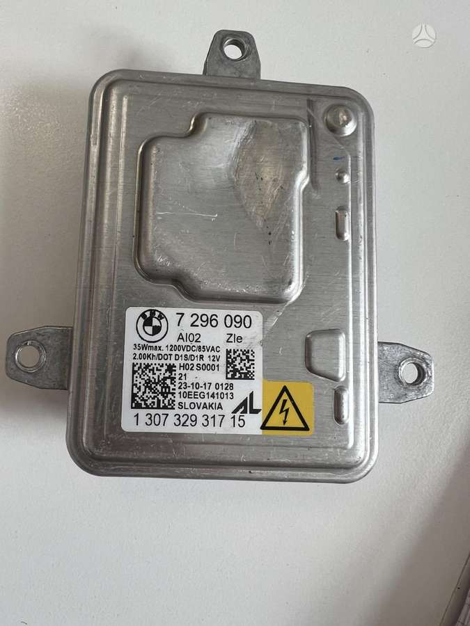 BMW X5, 7296090 10Ee6141013, lights