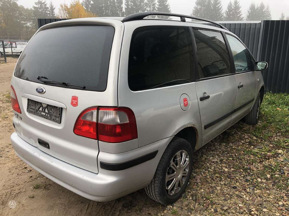 Ford Galaxy for parts