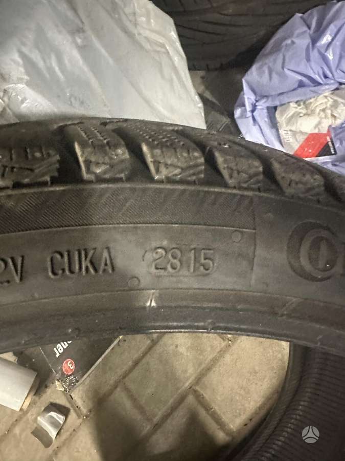 Continental IceContact2, winter 235/35 R19