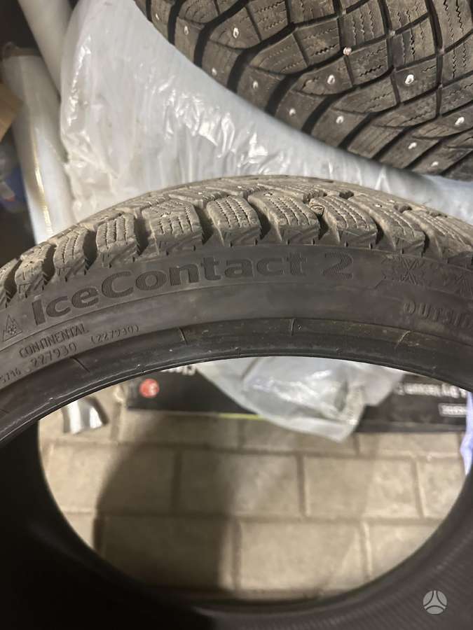 Continental IceContact2, winter 235/35 R19