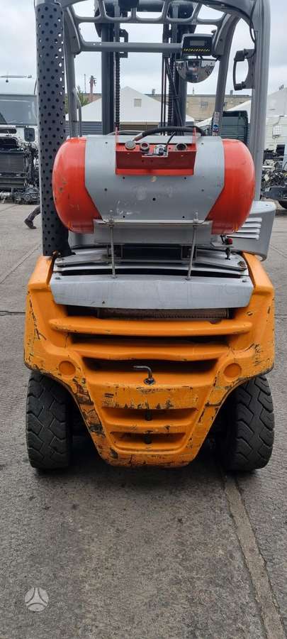 Still RX70-25, forklifts