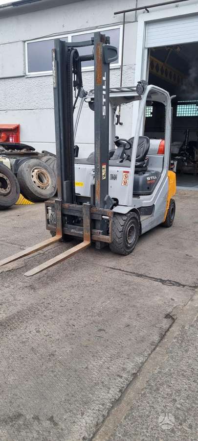 Still RX70-25, forklifts