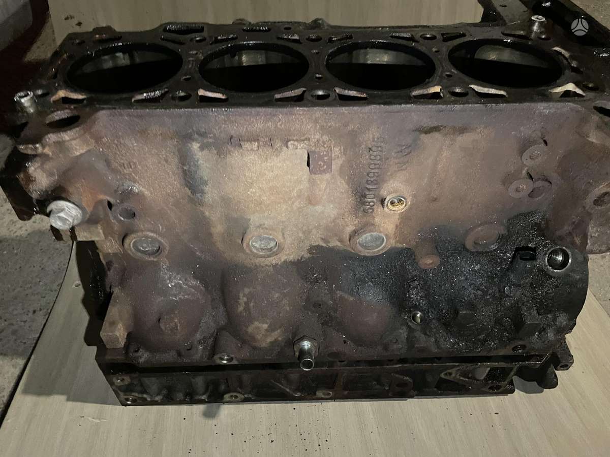 Iveco Daily, 5801399895, engine parts