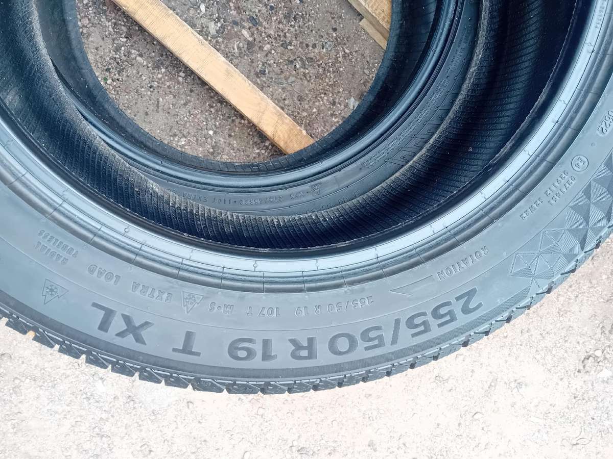 Continental, universalios 255/50 R19