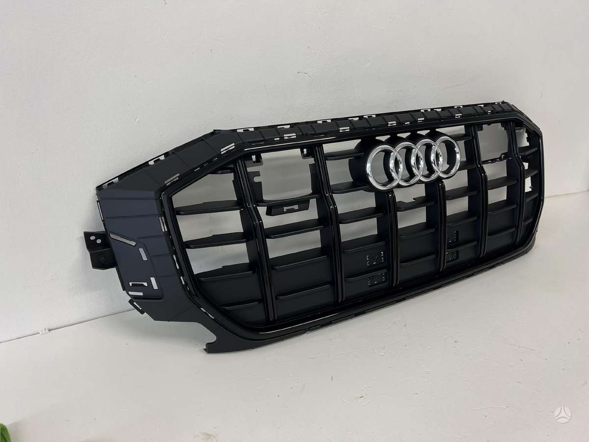 Audi Q8, 4M8853651BT  CA  AT  BB, front grill