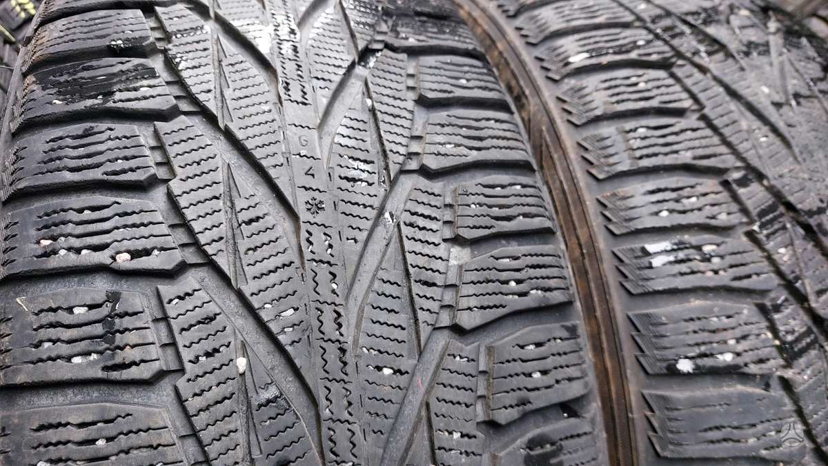 Pirelli Continental Michelin, universalios 235/55 R18