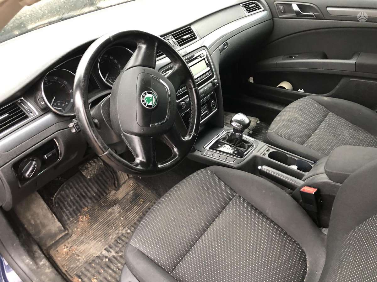 Skoda Superb по частям