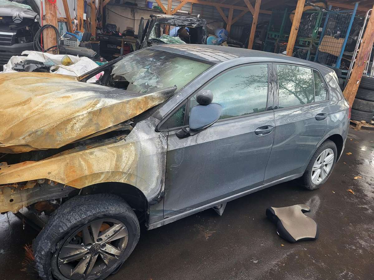 Volkswagen Golf по частям