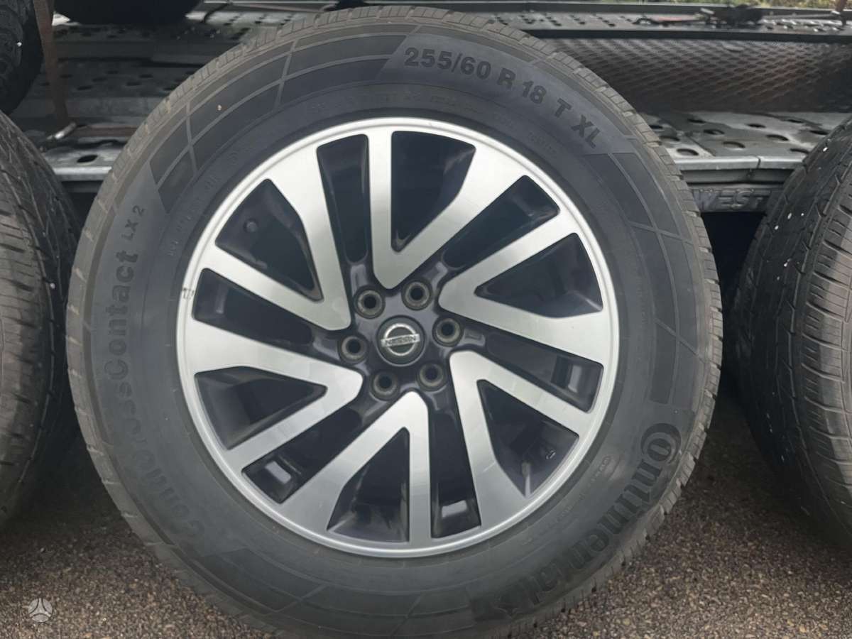 Nissan Navara детали кузова