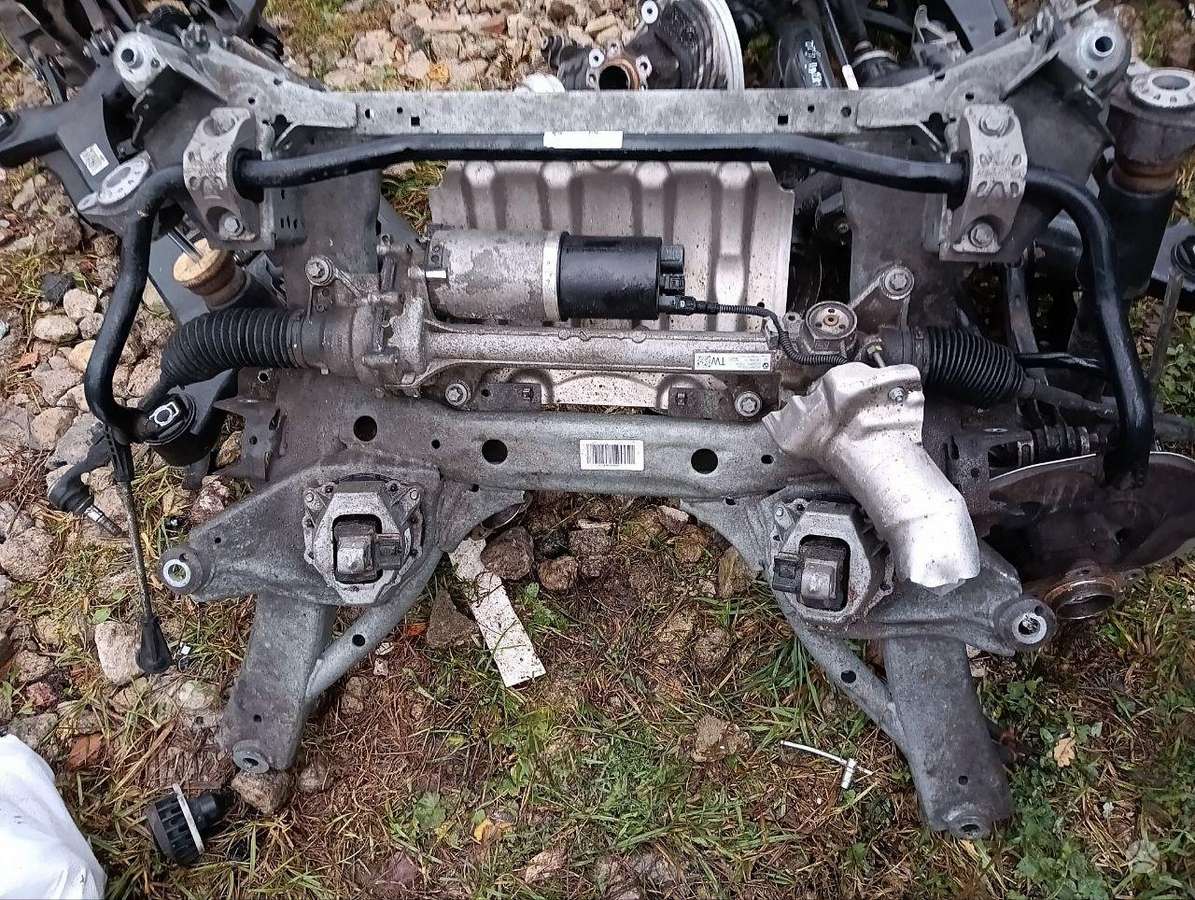 BMW 430 chassis parts